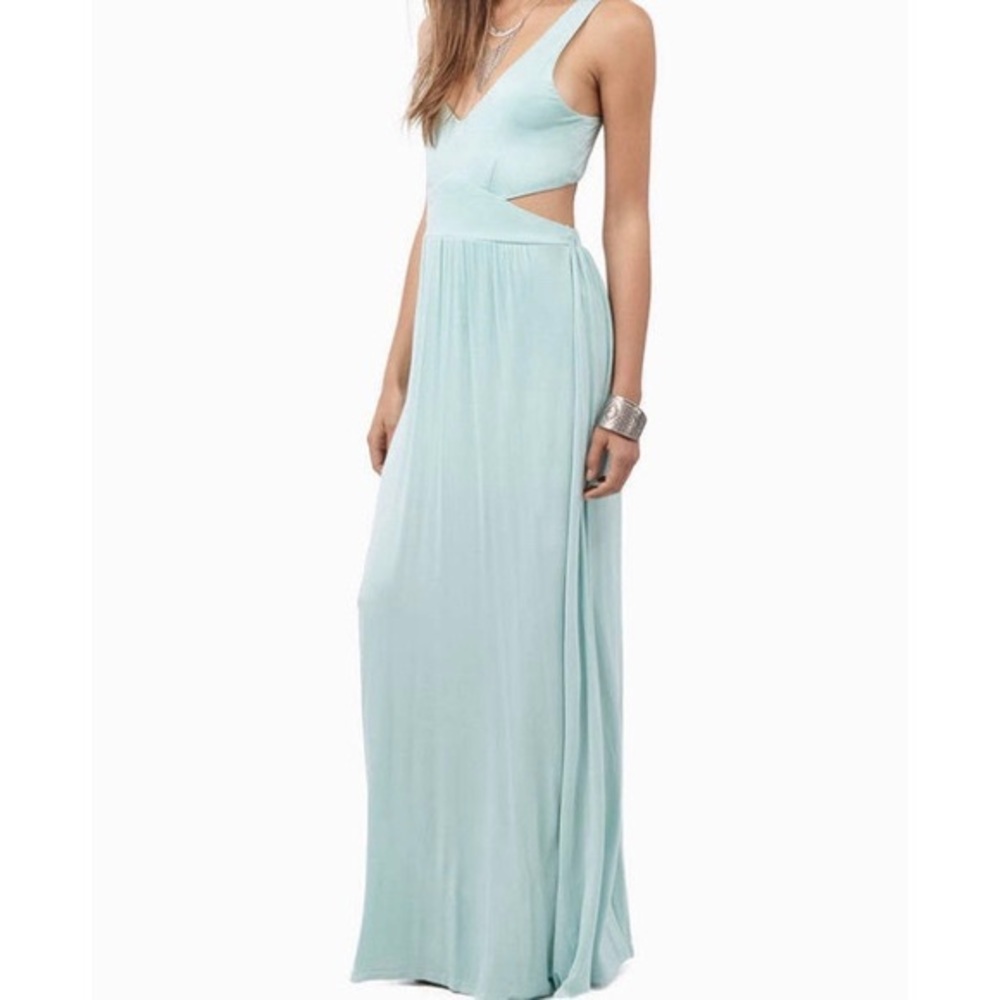 Tobi side slit maxi dress